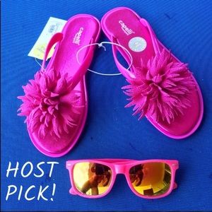 CAPELLI OF NEW YORK Pink Flower Flip Flop NWT